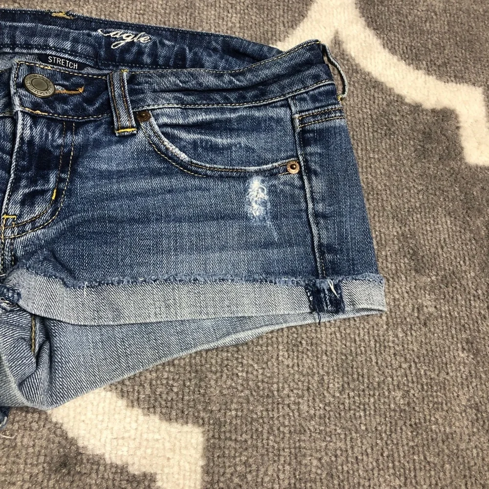 American Eagle Outfitters Shorts Womens 4 Stretch Distressed Denim Cuffed